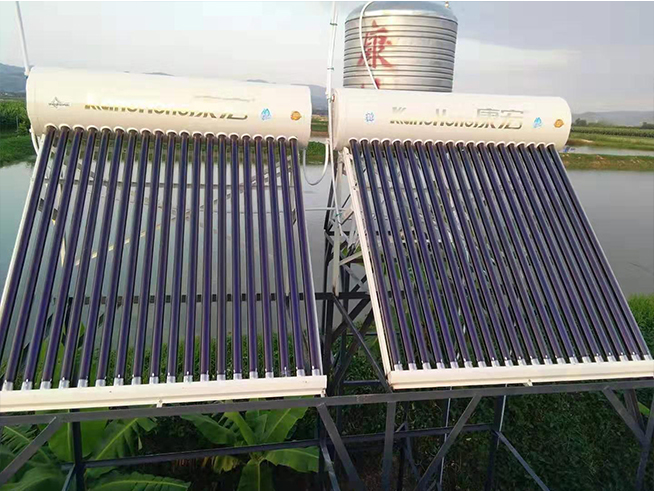 家用太陽(yáng)能熱水器