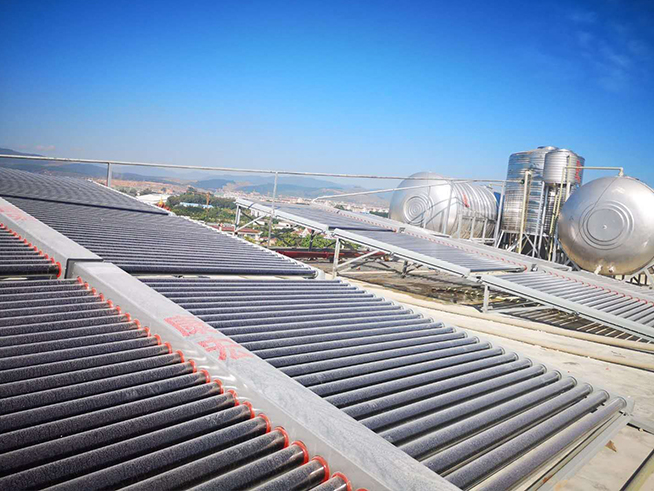 集中供熱太陽能熱水器