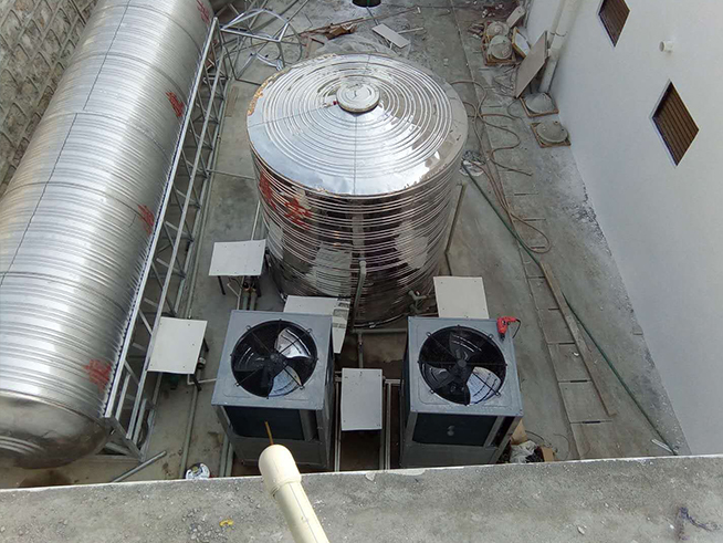 空氣能熱水器