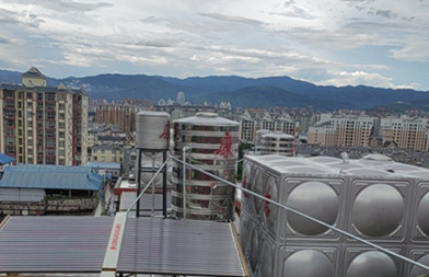 集中供熱太陽能熱水器