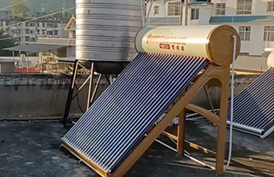  家用太陽能熱水器